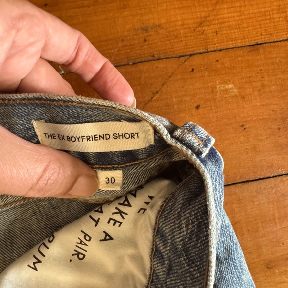 Denim Forum size 30 jean short! - Picture 2 of 3